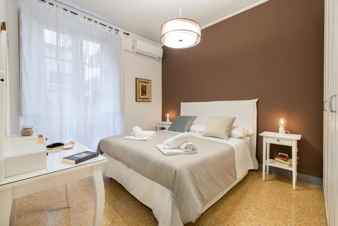 Dimora D'Azeglio With Private Patio Apartment Florenţa Exterior foto