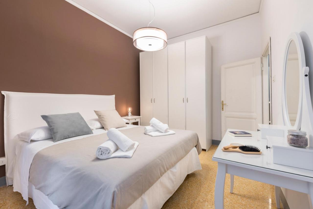 Dimora D'Azeglio With Private Patio Apartment Florenţa Exterior foto